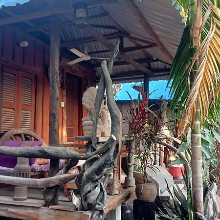 kakrona pouk homestay Siem Reap Luaran gambar